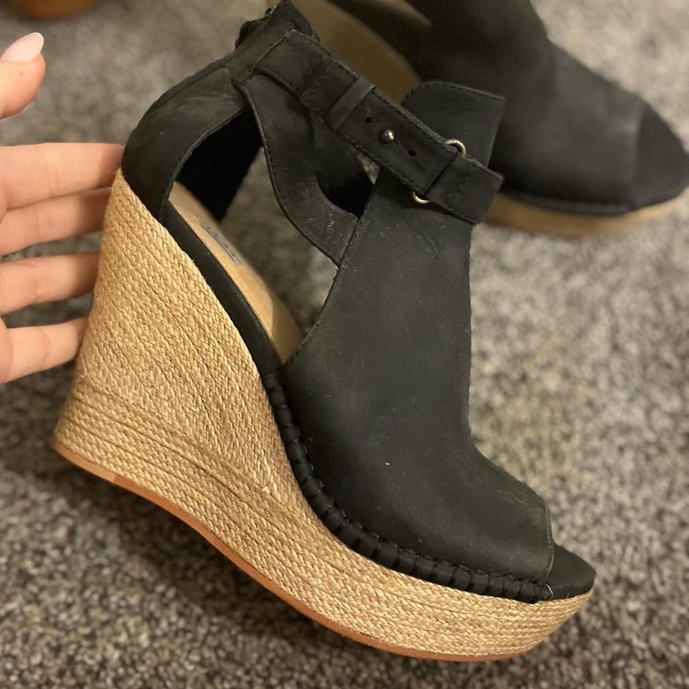 UGG wedges